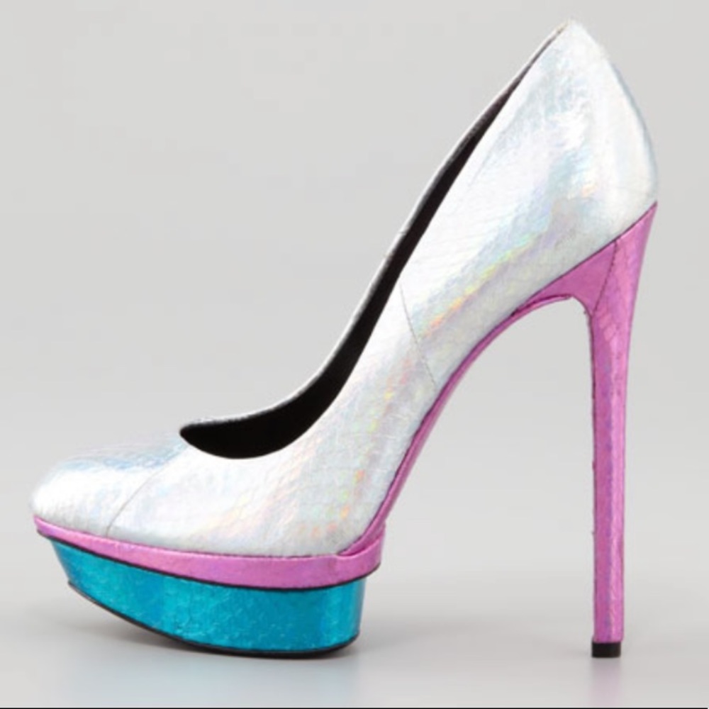 B Brian Atwood Fontanne Heels, Size 6 - Picture 3 of 15